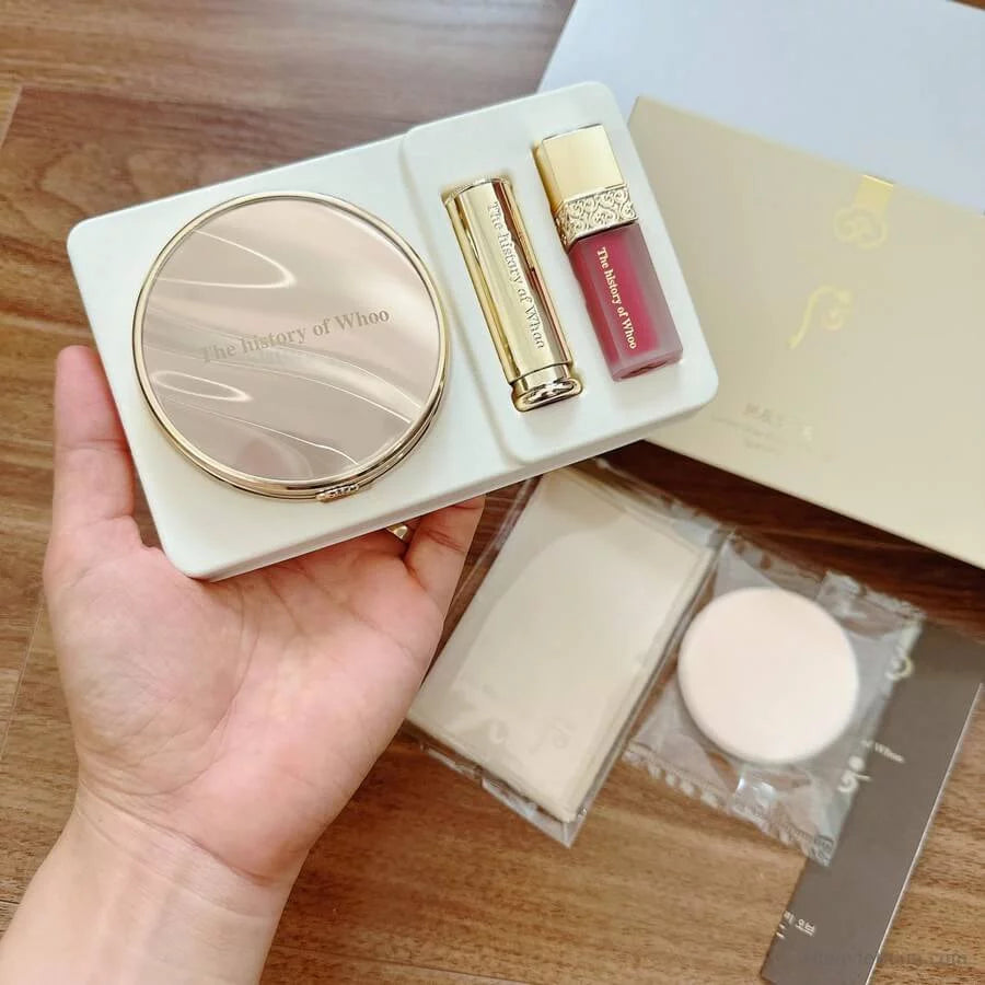 The History of Whoo Gongjinhyang:Mi Luxury Glow Pressed Powder No.01